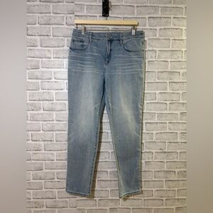 Chicos so slimming girlfriend slim leg ankle light wash blue jeans size 1R